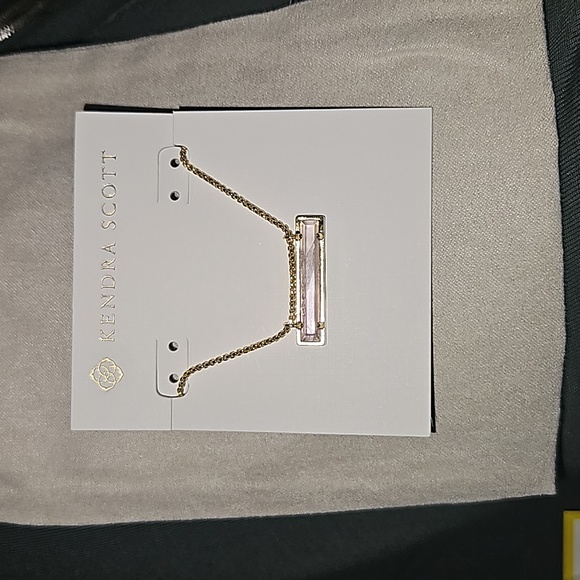 Kendra Scott Leanor necklace - Picture 2 of 5